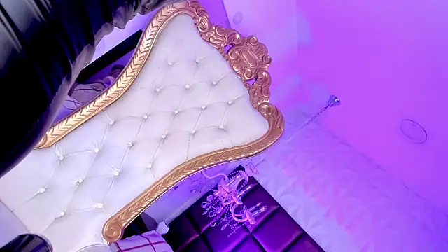 Dalila Thoms online show from 03-17-25, 01:29