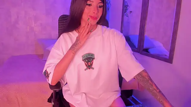 ChloeAddamss online show from 03-18-25, 06:14