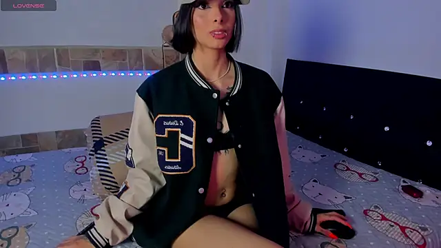 ChloeAddamss online show from 09-25-25, 05:33