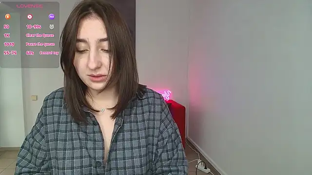 ElmiraPowers online show from 12-18-24, 12:18