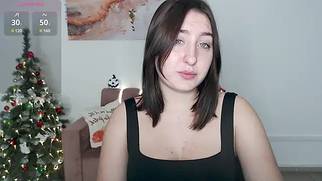 ElmiraPowers online show from 12-30-24, 03:13