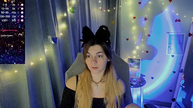 Snapshot of Sweet_me_ chatting on 02-19-25, 10:09 Sweet me online show from 02-19-25, 10:09