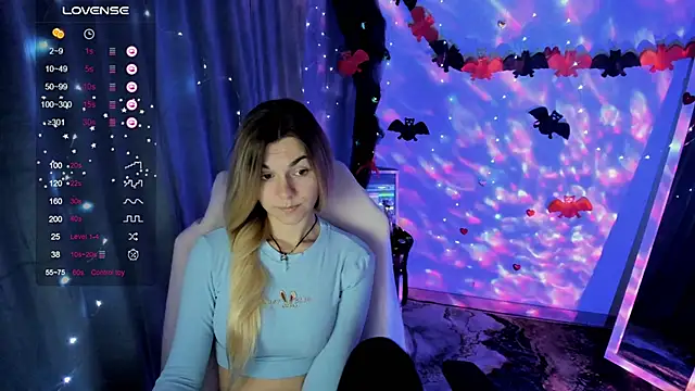 Snapshot of Sweet_me_ chatting on 10-23-25, 05:51 Sweet me online show from 10-23-25, 05:51