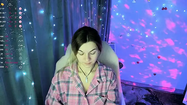 Snapshot of Sweet_me_ chatting on 11-21-25, 06:34 Sweet me online show from 11-21-25, 06:34