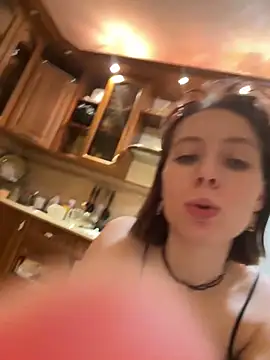 Crayzy Luv online show from 12-01-24, 09:04