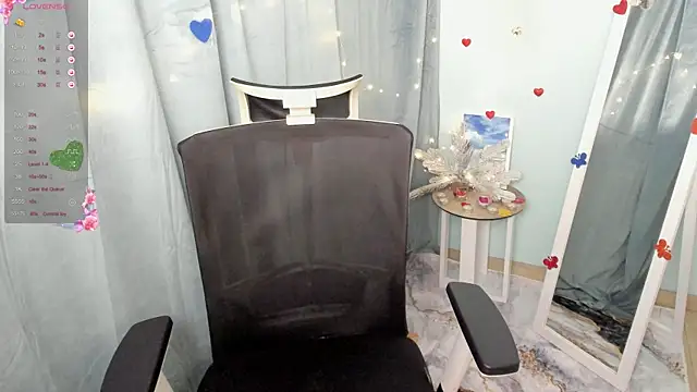 Lexy flower online show from 02-08-25, 05:50