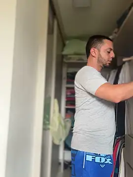 ScarlettAndClark online show from 12-22-25, 09:01