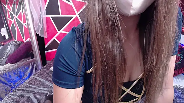 Lion        online show from 12-14-24, 02:31