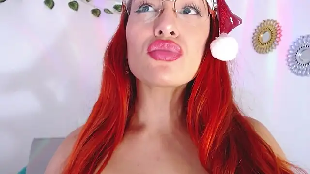 Snapshot of Ashly_Roberths chatting on 12-24-24, 07:00 Ashly Roberths online show from 12-24-24, 07:00