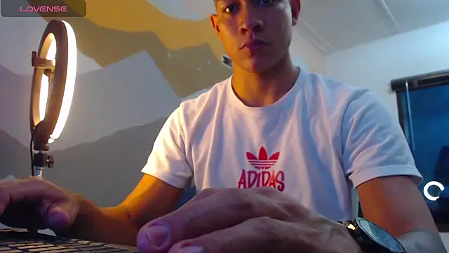 Snapshot of aalan_foxter chatting on 01-12-25, 11:15 aalan foxter online show from 01-12-25, 11:15