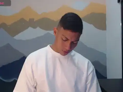 Snapshot of aalan_foxter chatting on 02-12-25, 05:26 aalan foxter online show from 02-12-25, 05:26