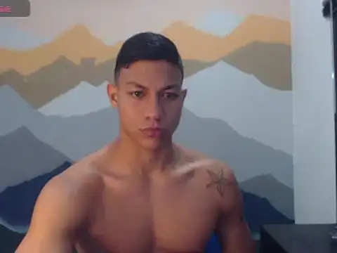 Snapshot of aalan_foxter chatting on 02-15-25, 06:12 aalan foxter online show from 02-15-25, 06:12