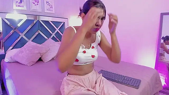 Snapshot of Miakhalifa_7 chatting on 02-28-25, 11:36 Miakhalifa 7 online show from 02-28-25, 11:36