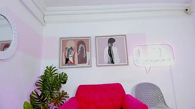 Snapshot of Miakhalifa_7 chatting on 10-11-25, 03:39 Miakhalifa 7 online show from 10-11-25, 03:39