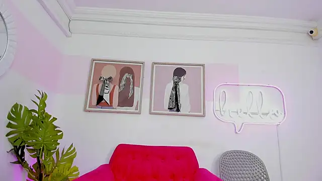 Snapshot of Miakhalifa_7 chatting on 10-28-25, 03:32 Miakhalifa 7 online show from 10-28-25, 03:32