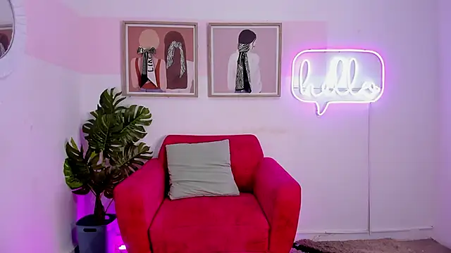 Snapshot of Miakhalifa_7 chatting on 12-01-25, 03:44 Miakhalifa 7 online show from 12-01-25, 03:44