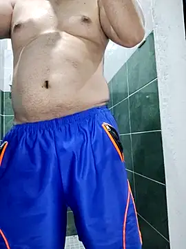 Snapshot of Potro23hotzen chatting on 02-17-25, 01:04 Potro23hotzen online show from 02-17-25, 01:04