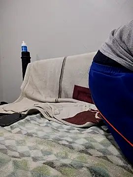 Potro23hotzen online show from 03-29-26, 08:53