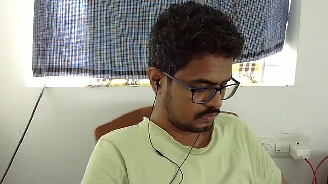 The SHY uncut online show from 12-21-25, 10:11