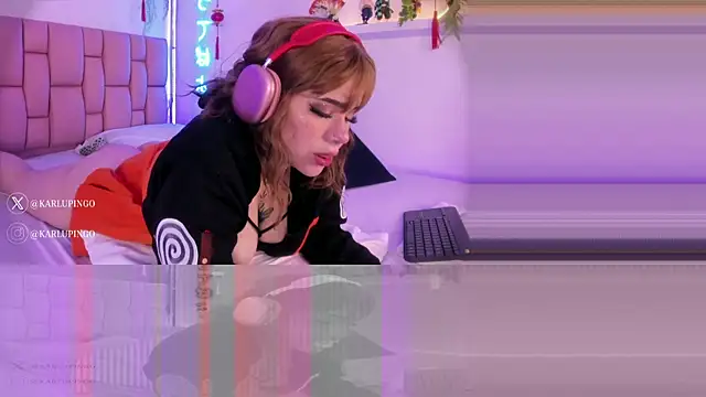 albaismynameX online show from 02-12-25, 12:12