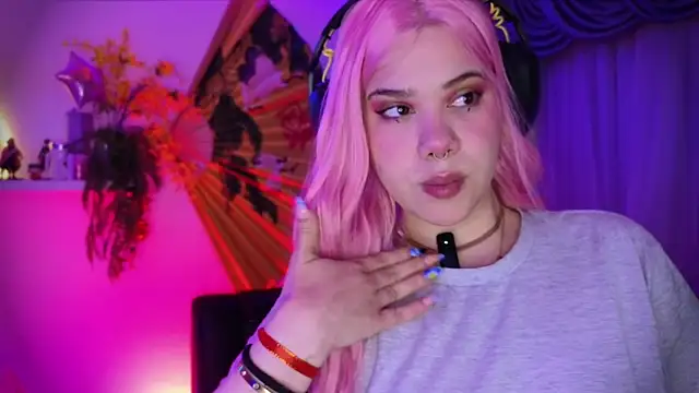 albaismynameX online show from 09-13-25, 12:16