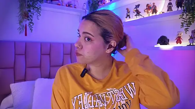 albaismynameX online show from 12-19-25, 12:12