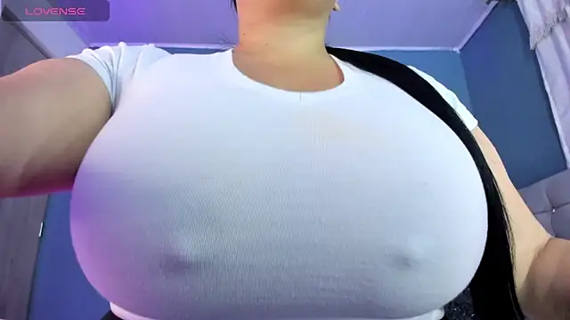 Ashanty vera15 online show from 12-15-25, 05:34