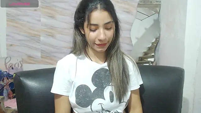 Snapshot of mariana_190 chatting on 01-26-25, 02:24 mariana 190 online show from 01-26-25, 02:24