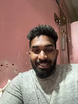 Handsomehunk 4U online show from 12-11-24, 05:37