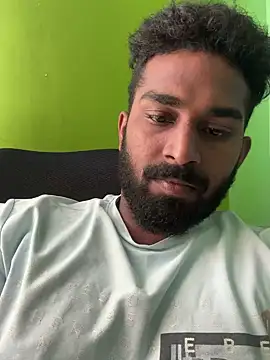 Handsomehunk 4U online show from 12-17-24, 07:07