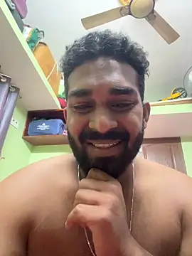 Handsomehunk 4U online show from 12-22-24, 04:17