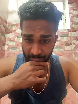 Handsomehunk 4U online show from 12-23-24, 11:57