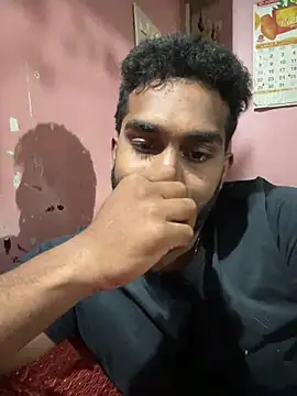 Handsomehunk 4U online show from 12-23-24, 05:22