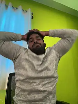 Handsomehunk 4U online show from 01-28-25, 08:14