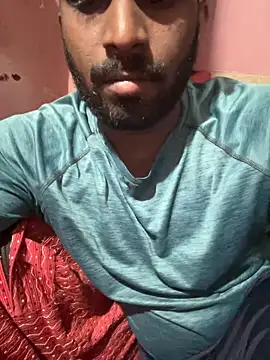 Handsomehunk 4U online show from 02-05-25, 05:20