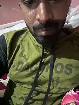 Handsomehunk 4U online show from 03-12-25, 06:00