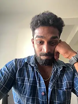 Handsomehunk 4U online show from 12-23-25, 08:12