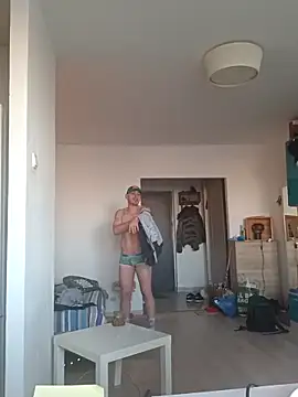 Snapshot of BenDover313OF chatting on 03-06-25, 05:35 BenDover313OF online show from 03-06-25, 05:35