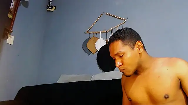 Grandeygruesa1 online show from 02-08-25, 06:33