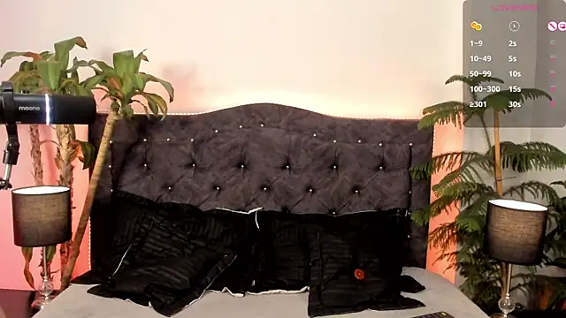 candy canne   online show from 12-20-24, 06:35