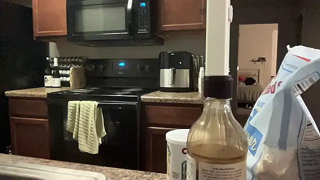 NatalieKneals online show from 01-02-25, 06:40