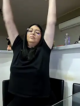 Snapshot of Milf_Abigail chatting on 02-07-25, 02:08 Milf Abigail online show from 02-07-25, 02:08