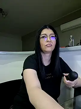 Snapshot of Milf_Abigail chatting on 02-22-25, 11:46 Milf Abigail online show from 02-22-25, 11:46