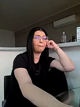 Snapshot of Milf_Abigail chatting on 02-23-25, 05:56 Milf Abigail online show from 02-23-25, 05:56