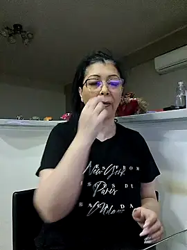 Snapshot of Milf_Abigail chatting on 03-02-25, 11:09 Milf Abigail online show from 03-02-25, 11:09