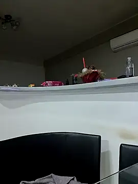 Snapshot of Milf_Abigail chatting on 03-03-25, 02:15 Milf Abigail online show from 03-03-25, 02:15