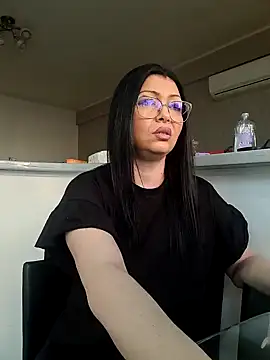 Snapshot of Milf_Abigail chatting on 03-08-25, 05:38 Milf Abigail online show from 03-08-25, 05:38