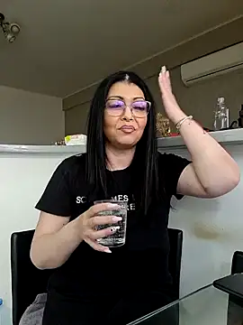 Snapshot of Milf_Abigail chatting on 03-18-25, 06:57 Milf Abigail online show from 03-18-25, 06:57