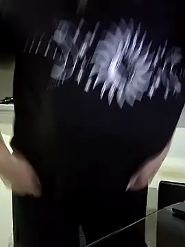 Snapshot of Milf_Abigail chatting on 10-03-25, 11:57 Milf Abigail online show from 10-03-25, 11:57