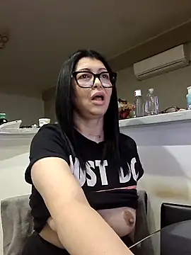 Snapshot of Milf_Abigail chatting on 10-21-25, 02:12 Milf Abigail online show from 10-21-25, 02:12